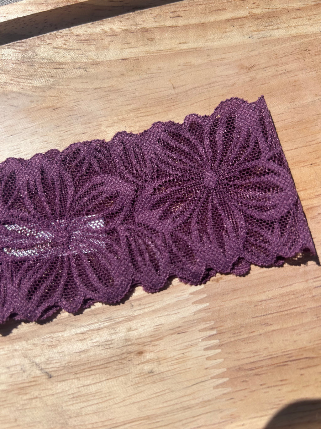 Dentelle Fleur prune
