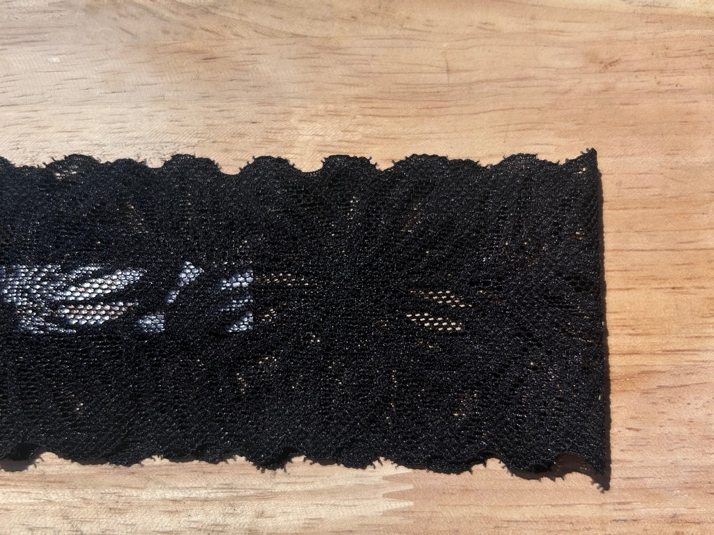 Dentelle Fleur noire